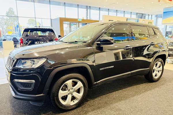 2018 Jeep Compass Sport M6