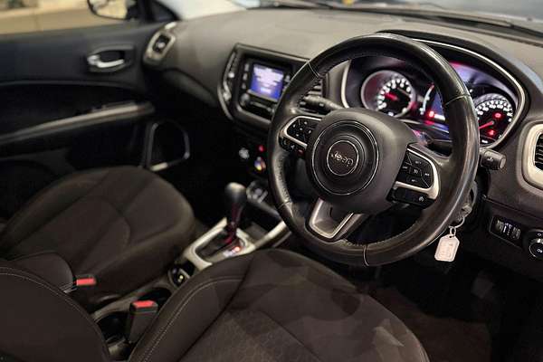 2018 Jeep Compass Sport M6
