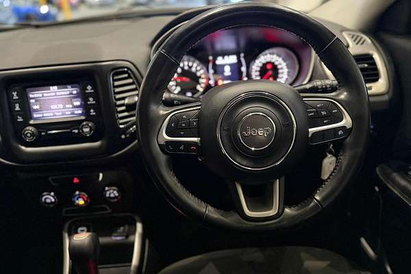 2018 Jeep Compass Sport M6