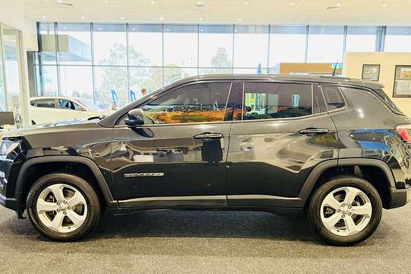 2018 Jeep Compass Sport M6