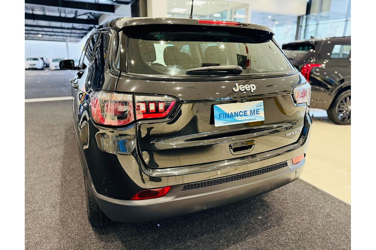 2018 Jeep Compass Sport M6