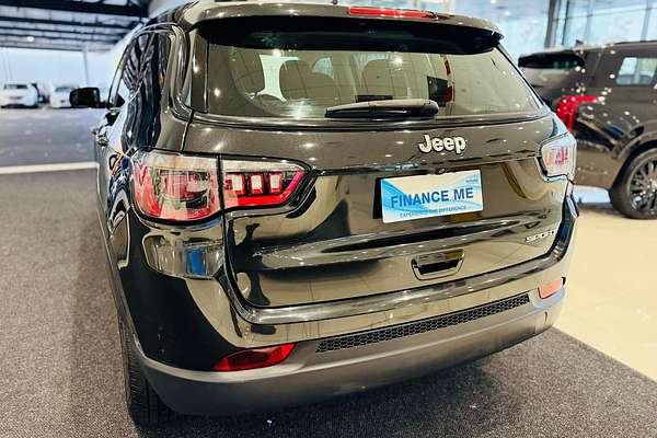 2018 Jeep Compass Sport M6