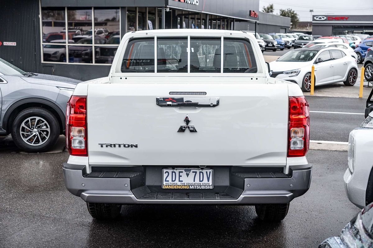 2025 Mitsubishi Triton GLX MV Rear Wheel Drive