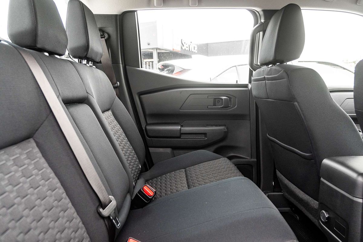 2025 Mitsubishi Triton GLX MV Rear Wheel Drive