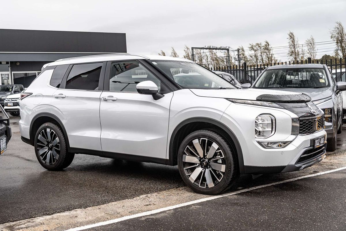 2025 Mitsubishi Outlander Aspire ZM