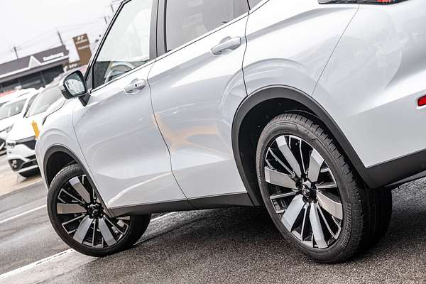 2025 Mitsubishi Outlander Aspire ZM