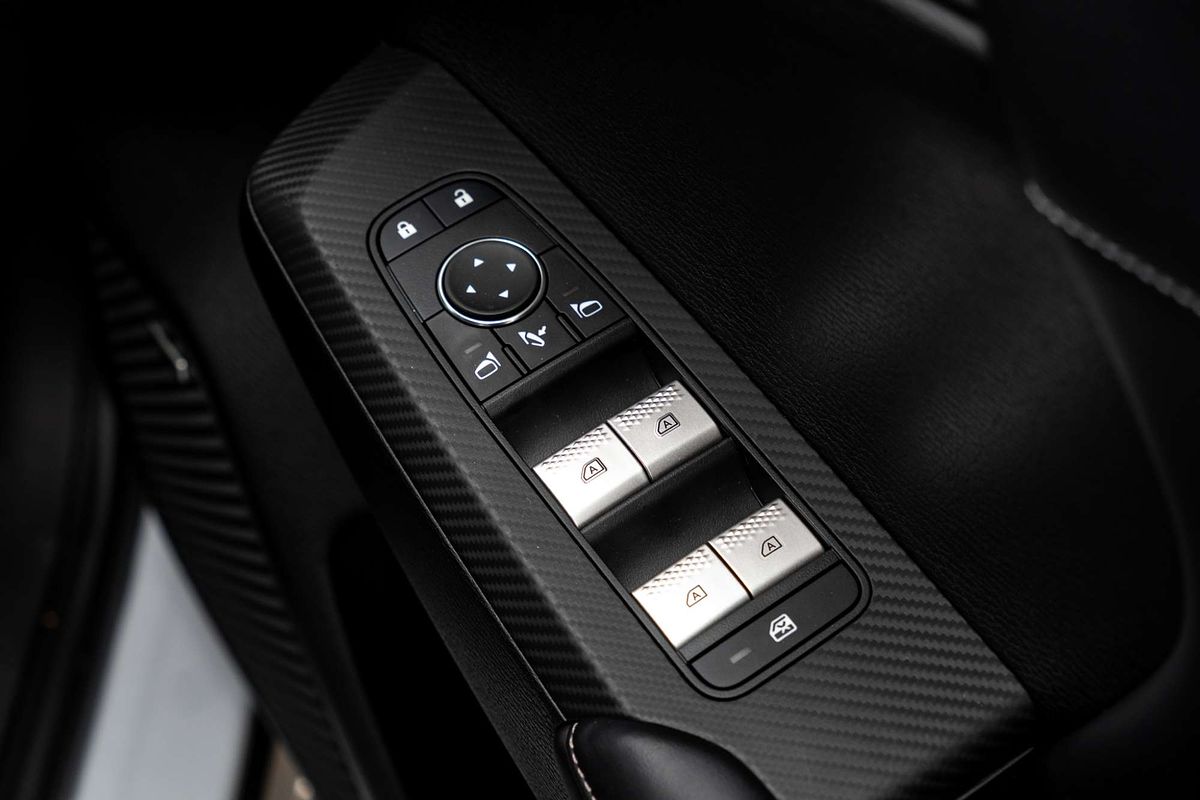 2025 Mitsubishi Outlander Aspire ZM
