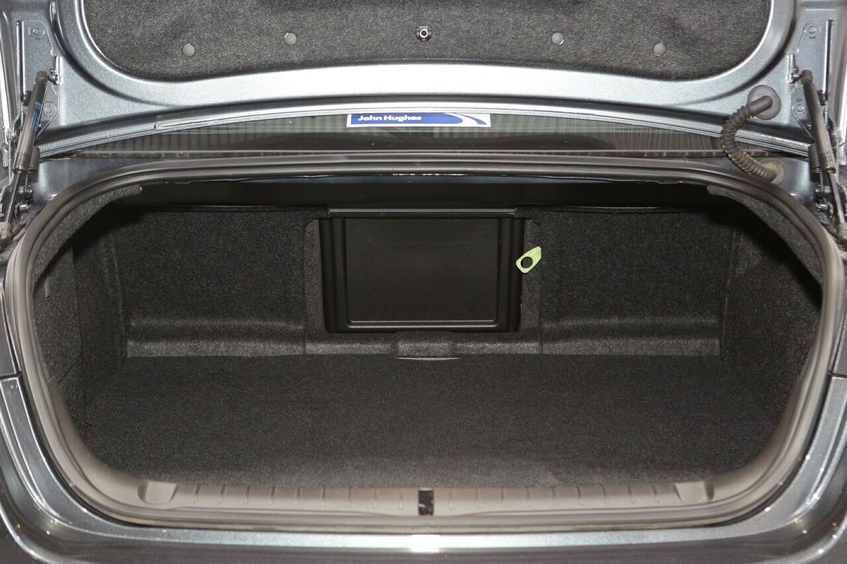 2015 Holden Commodore SV6 VF