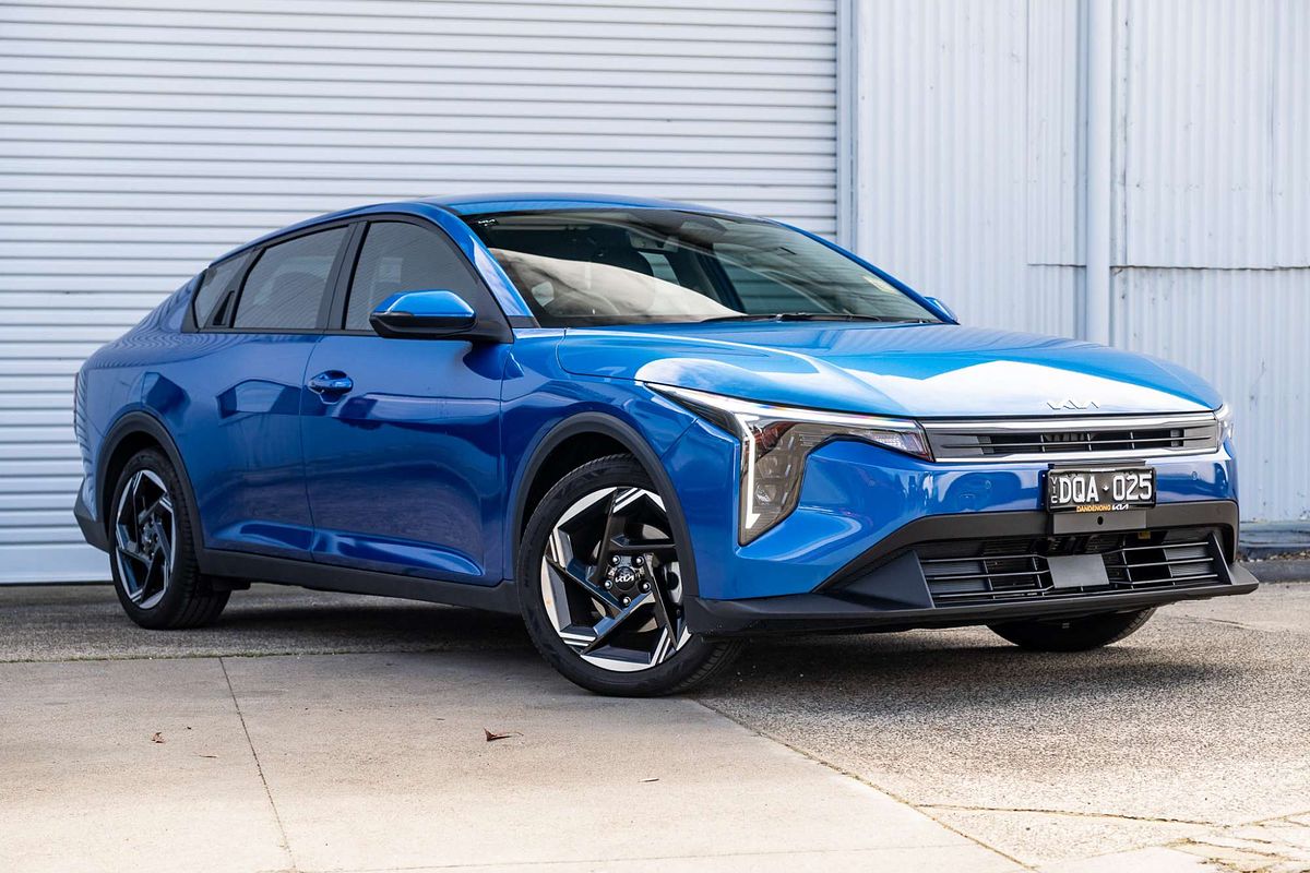2025 Kia K4 Sport+ CL4m
