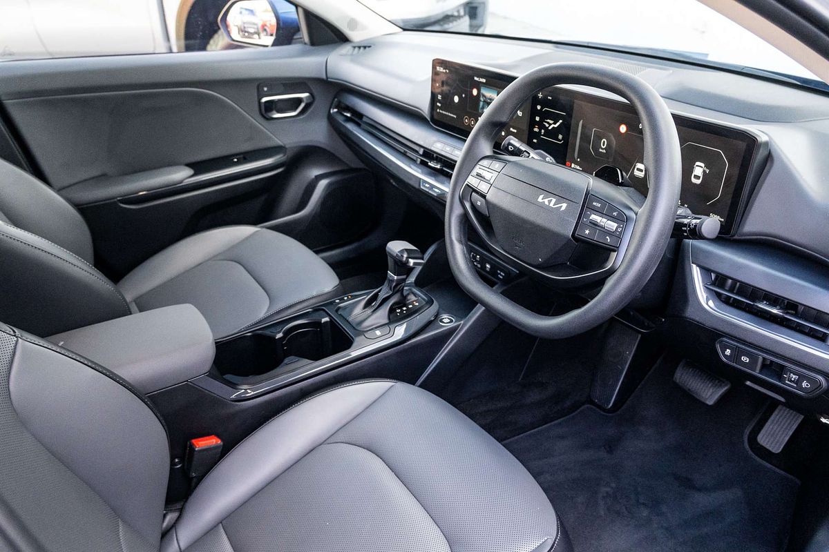 2025 Kia K4 Sport+ CL4m