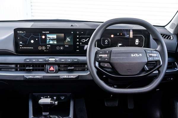 2025 Kia K4 Sport+ CL4m