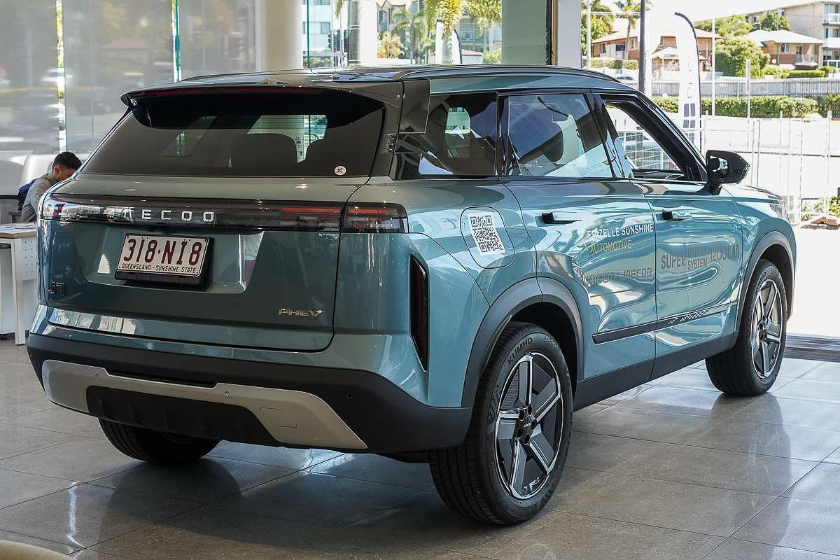 2025 Jaecoo J7 SHS Summit