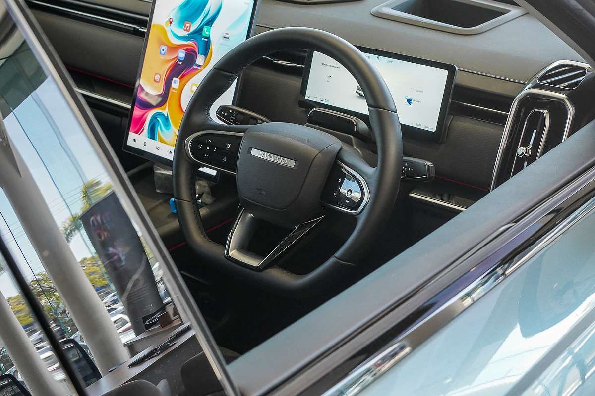 2025 Jaecoo J7 SHS Summit