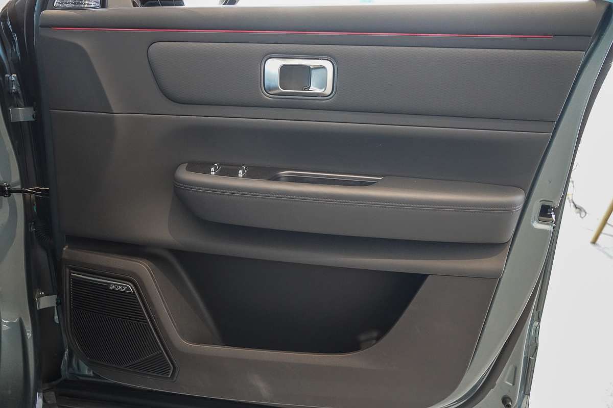 2025 Jaecoo J7 SHS Summit