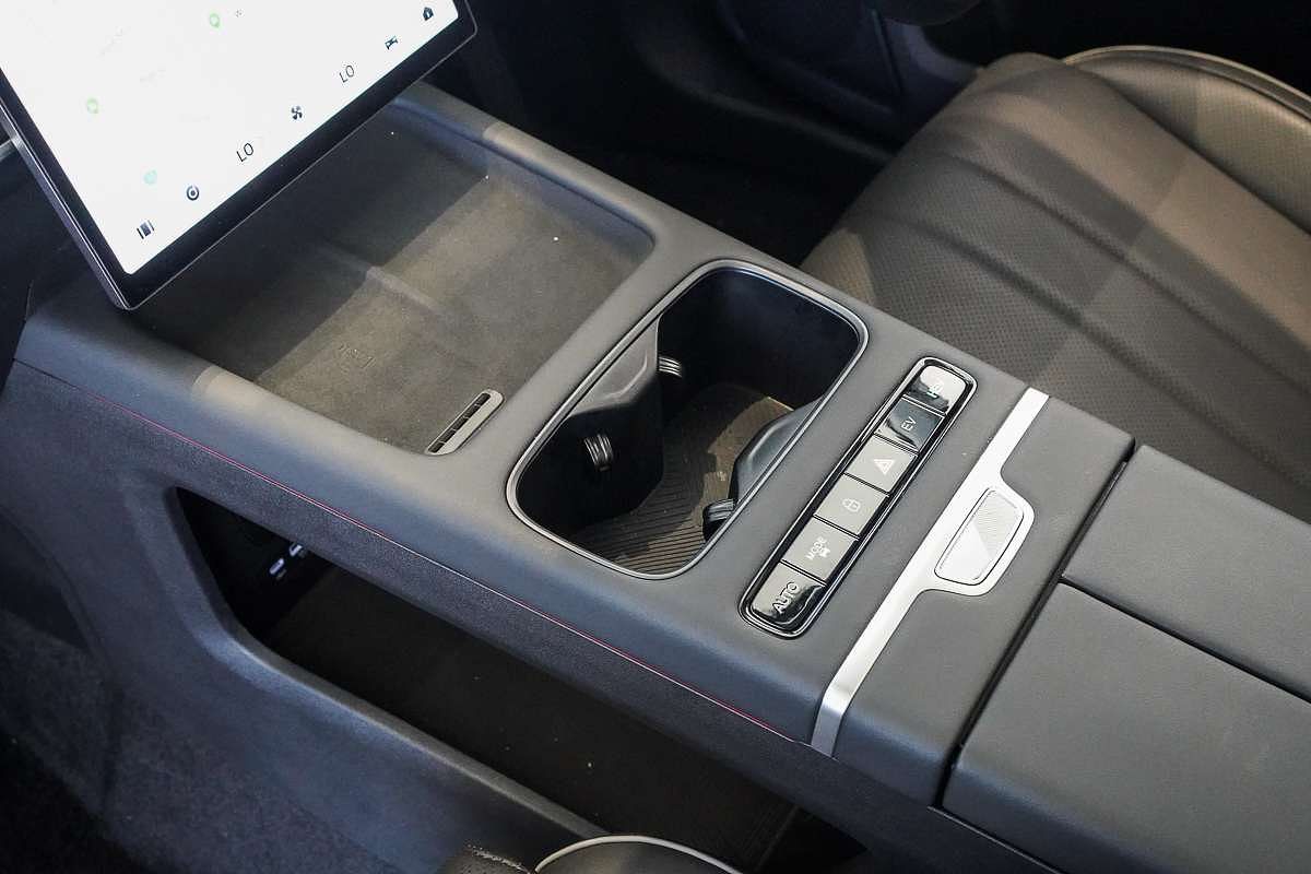 2025 Jaecoo J7 SHS Summit