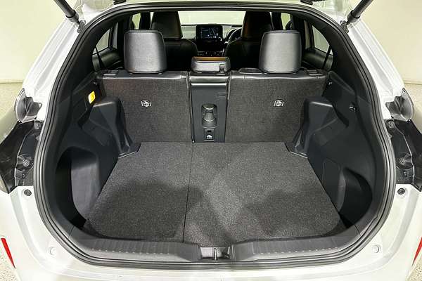 2025 Toyota Yaris Cross Urban MXPJ10R