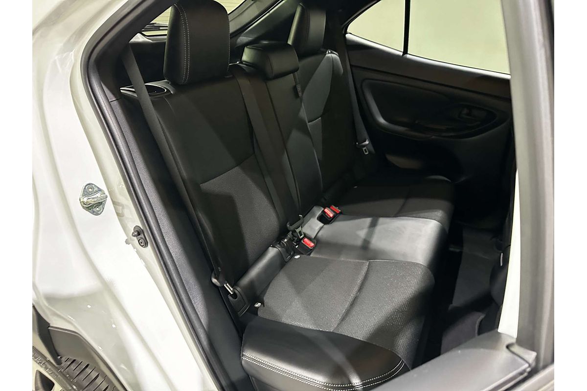 2025 Toyota Yaris Cross Urban MXPJ10R