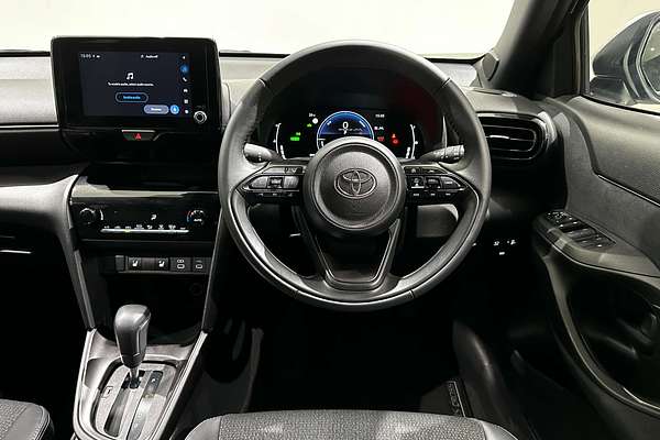 2025 Toyota Yaris Cross Urban MXPJ10R