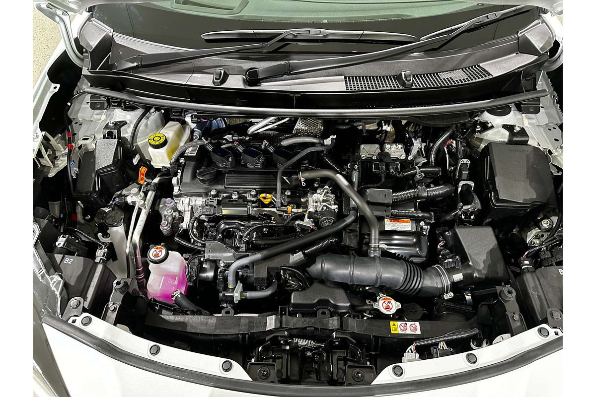 2025 Toyota Yaris Cross Urban MXPJ10R