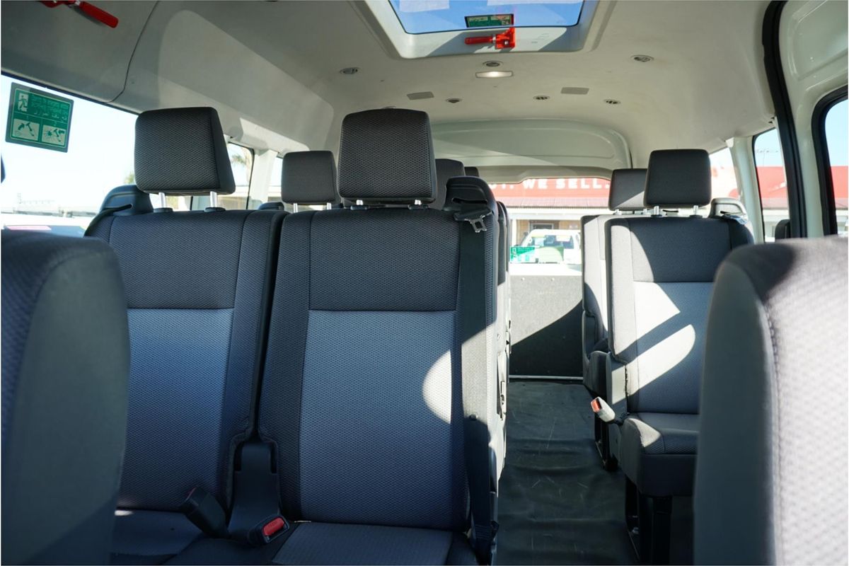 2022 Toyota Hiace Commuter GDH322R ELWB High Roof