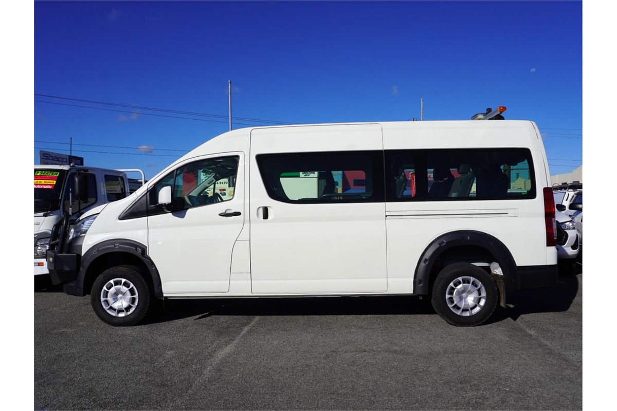 2022 Toyota Hiace Commuter GDH322R ELWB High Roof