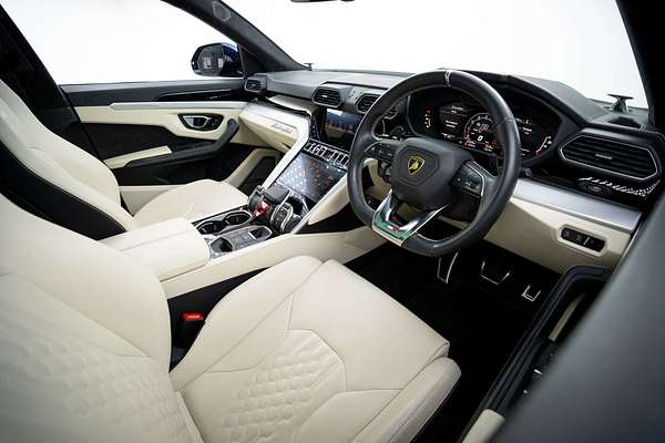 2023 Lamborghini Urus S 636