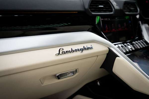 2023 Lamborghini Urus S 636
