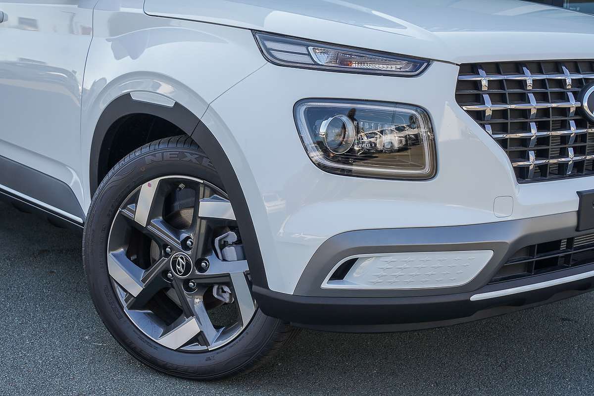 2025 Hyundai Venue Elite QX.V5