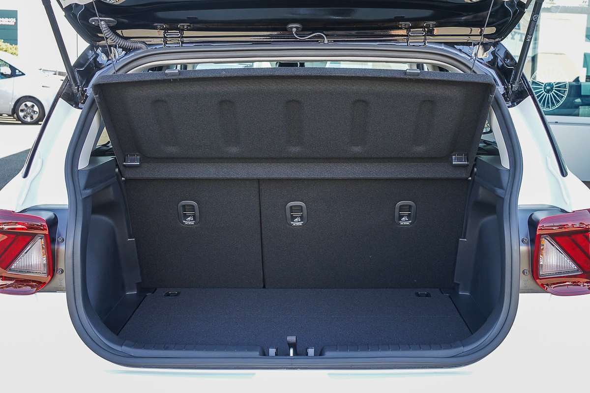 2025 Hyundai Venue Elite QX.V5