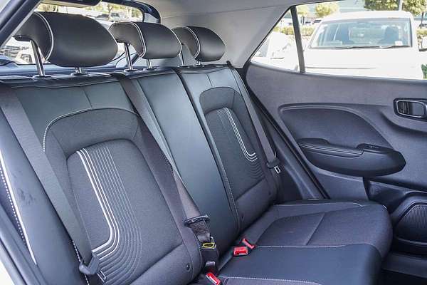 2025 Hyundai Venue Elite QX.V5