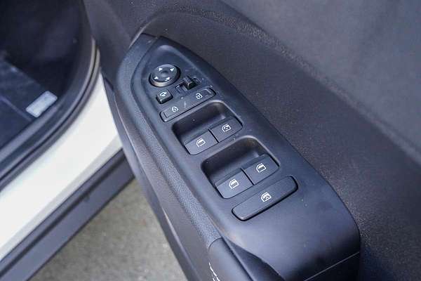 2025 Hyundai Venue Elite QX.V5