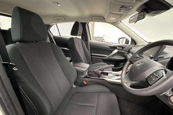 2023 Mitsubishi Eclipse Cross ES YB