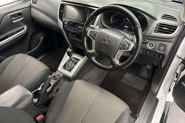 2020 Mitsubishi Triton GLS MR 4X4