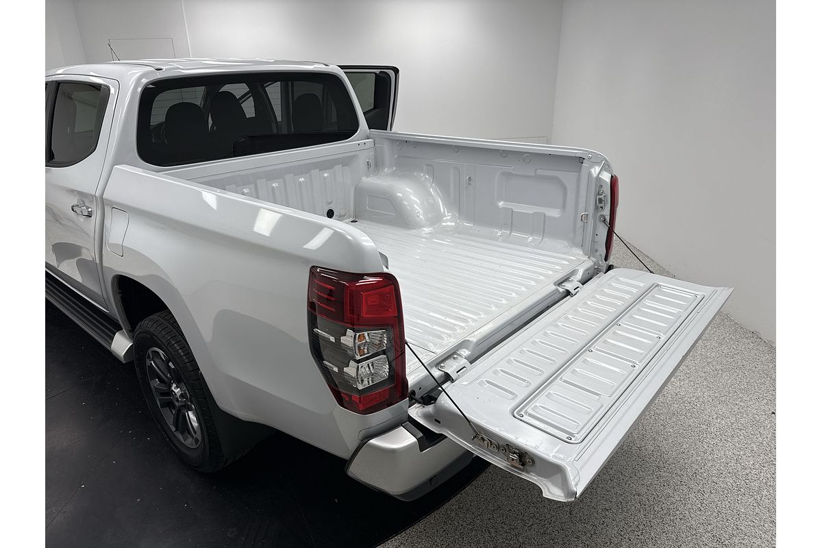 2020 Mitsubishi Triton GLS MR 4X4