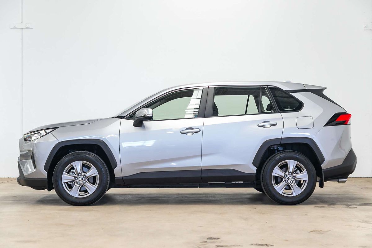2022 Toyota RAV4 GX MXAA52R