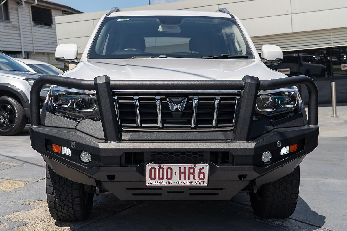 2023 Mahindra Scorpio Z8