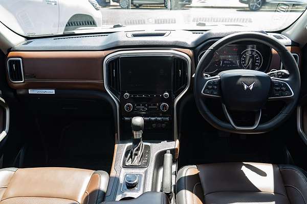2023 Mahindra Scorpio Z8