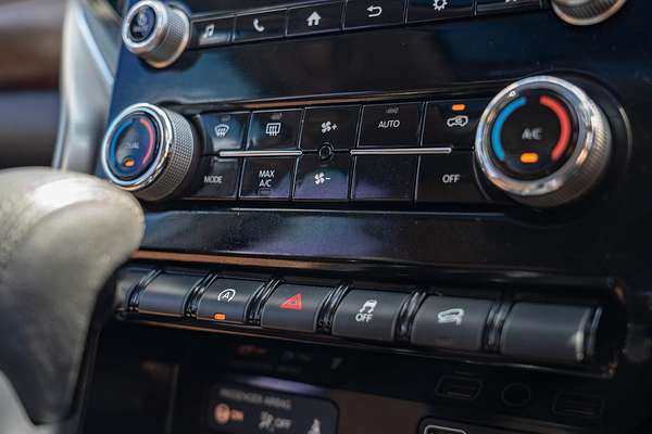 2023 Mahindra Scorpio Z8