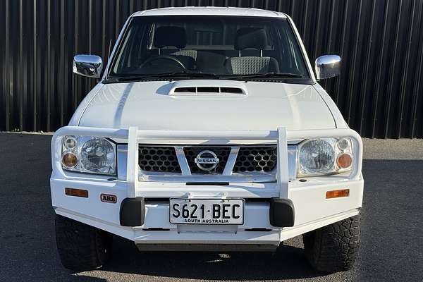 2010 Nissan Navara ST-R D22 4X4