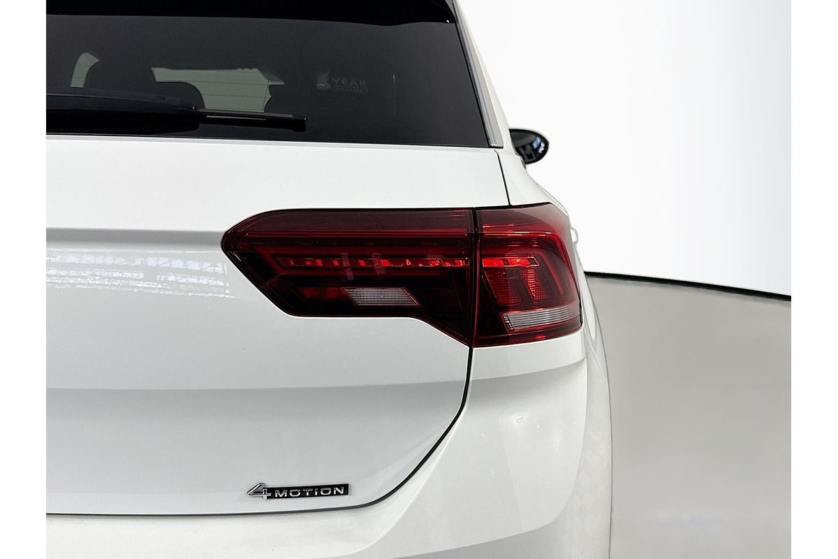 2022 Volkswagen T-Roc 140TSI R-Line D11