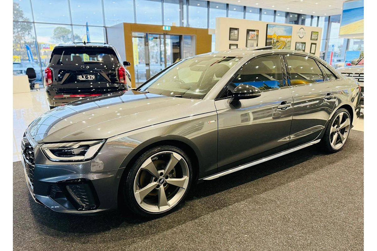 2021 Audi A4 35 TFSI S line B9