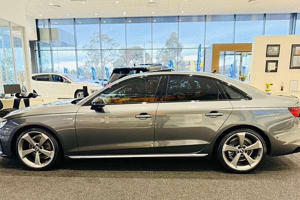 2021 Audi A4 35 TFSI S line B9