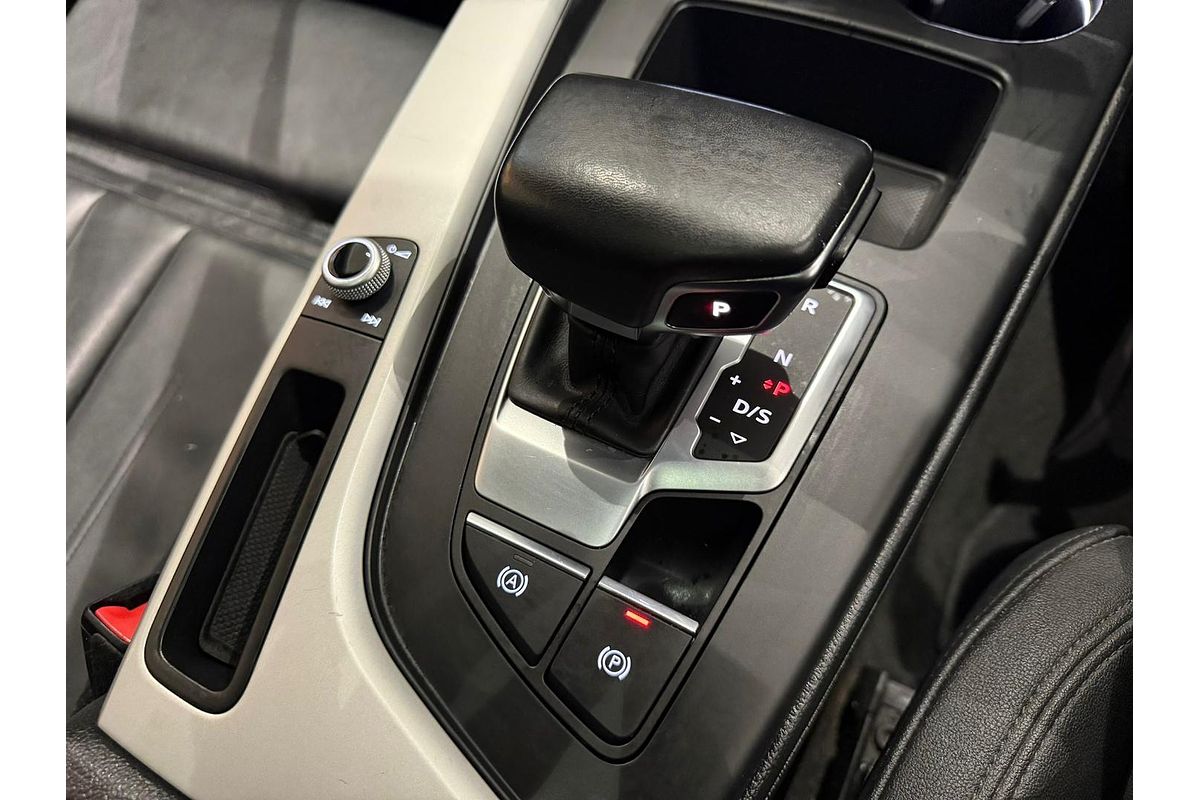 2021 Audi A4 35 TFSI S line B9