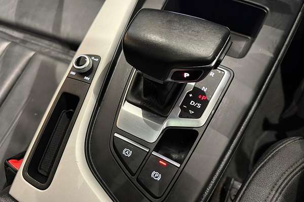 2021 Audi A4 35 TFSI S line B9