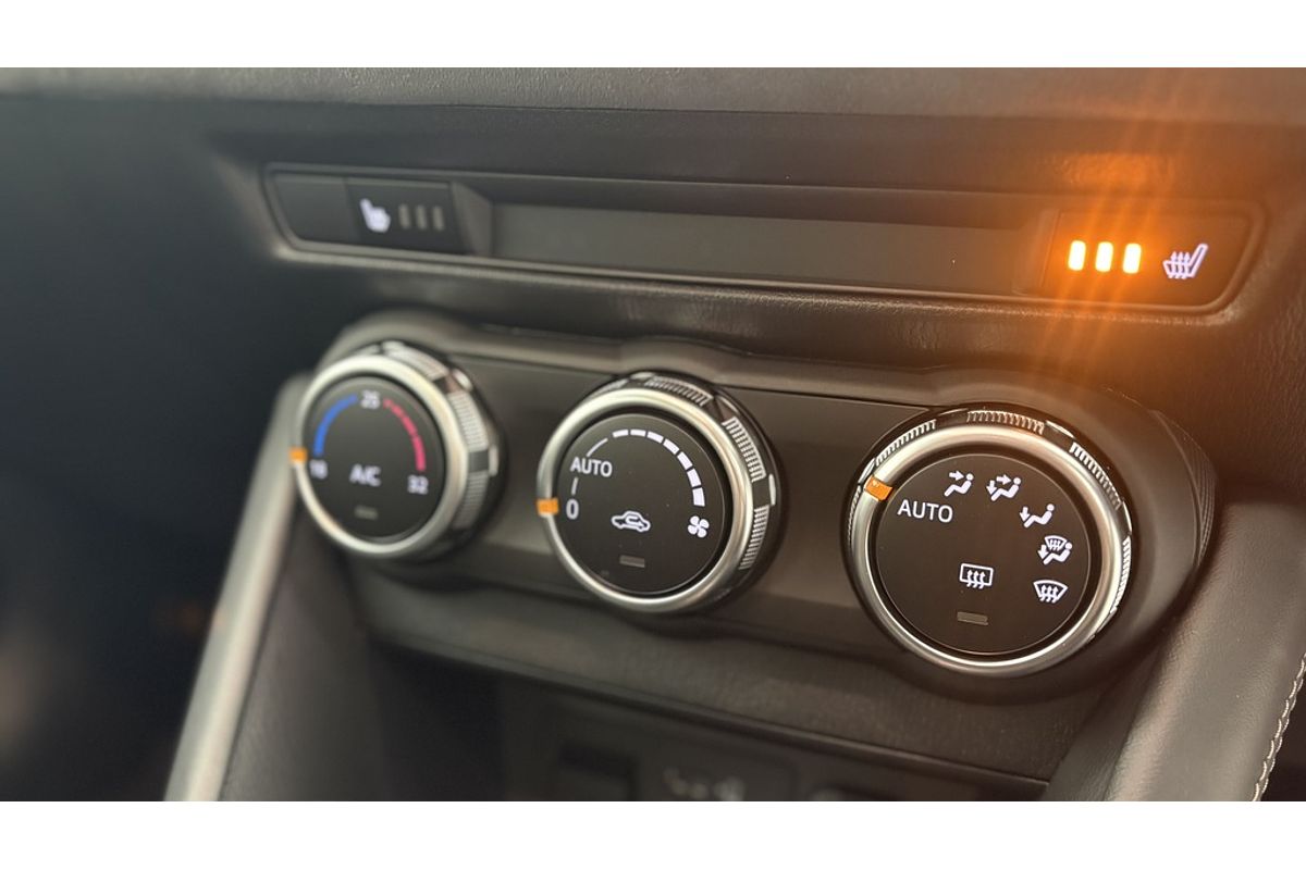 2024 Mazda CX-3 G20 Akari DK