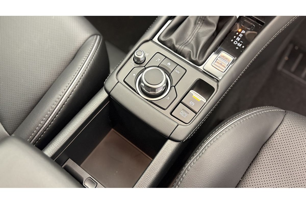 Mazda  I 6AUTO G20 AKARI PETROL FWD