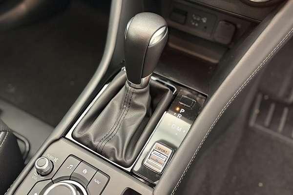 2024 Mazda CX-3 G20 Akari DK