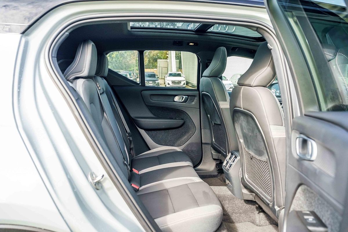 2023 Volvo XC40 Recharge Twin Pure Electric