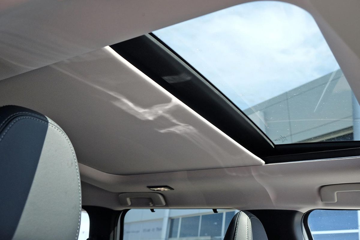 2025 Mitsubishi Outlander Exceed ZM