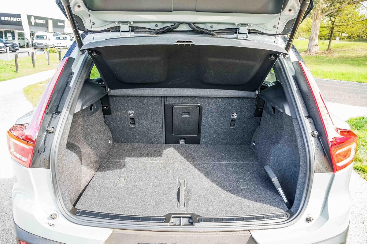 2023 Volvo XC40 Recharge Twin Pure Electric